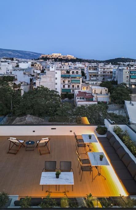 The Meta - Rooftop Access Downtown *